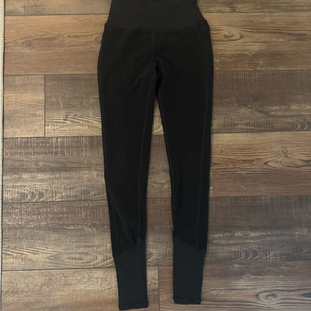Alo Black High-Waisted Leggings